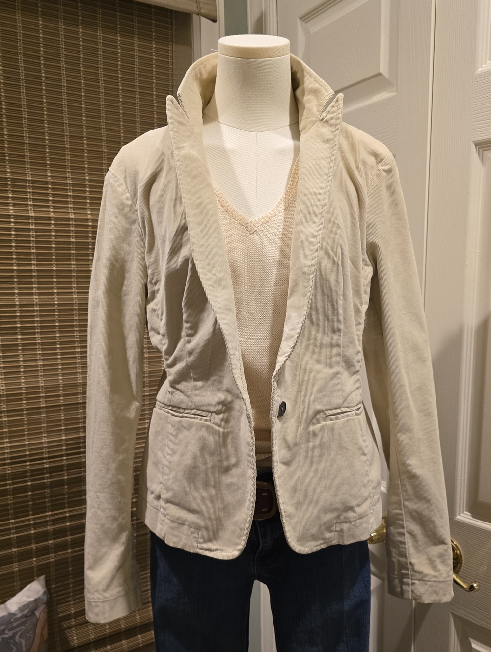 LONDONJEAN Cream Tailored Cotton Blazer Jacket